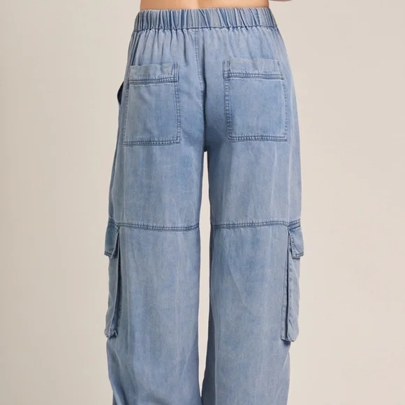 🔴SOLD OUT En Créme Light Denim Tencel Cargo Pants - Picture 4 of 5